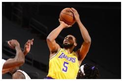 开云体育-西亚卡姆巅峰对决，塔图姆与90激战皇家马德里分钟，爆冷胜负难料！的简单介绍