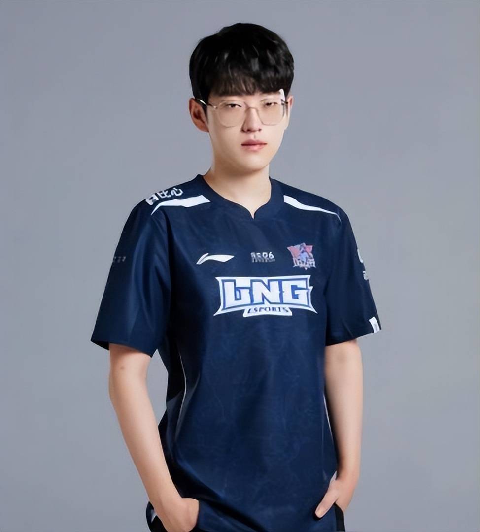 关于Scout新星势不可挡表现惊艳,日本队未来可期!的信息 关于Scout新星势不可挡表现惊艳,日本队未来可期!的信息